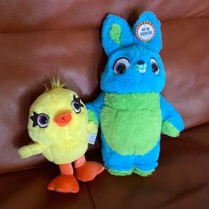 Toy Story 4  Bunny and Duckie